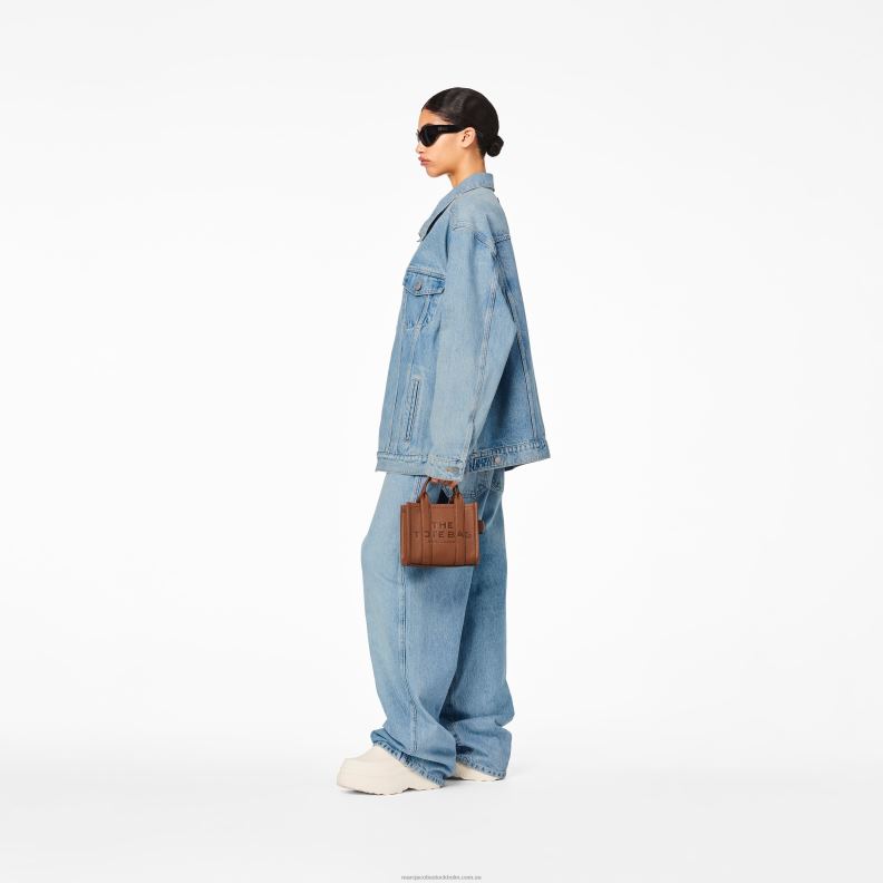 JLX8231 Marc Jacobs mikro-tote-väskan i läder