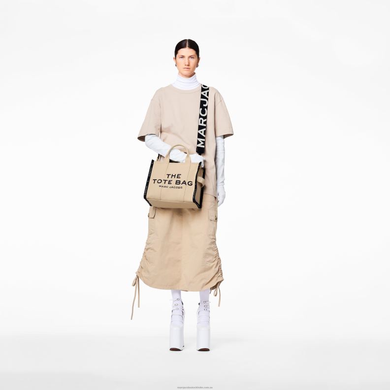 JLX82350 Marc Jacobs logotypbandet